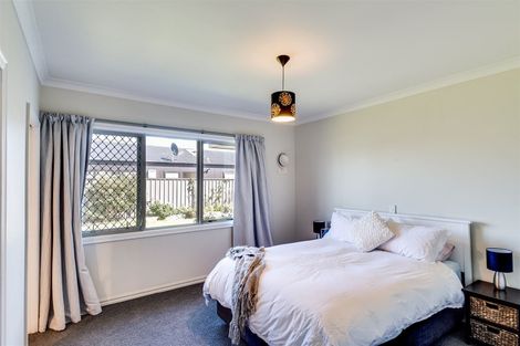 Photo of property in 4 Highgrove Place, Waipukurau, 4200