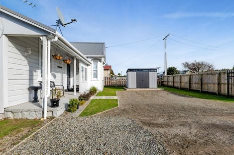 Photo of property in 19 Rosalind Street, Stratford, 4332