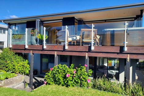 Photo of property in 393 Oceanbeach Road, Mount Maunganui, 3116