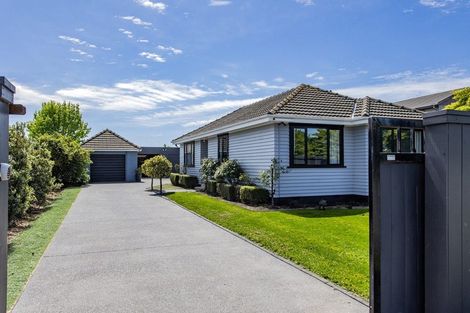Photo of property in 92 Ohoka Road, Kaiapoi, 7630