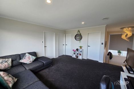 Photo of property in 22 Turret Lane, Hobsonville, Auckland, 0616