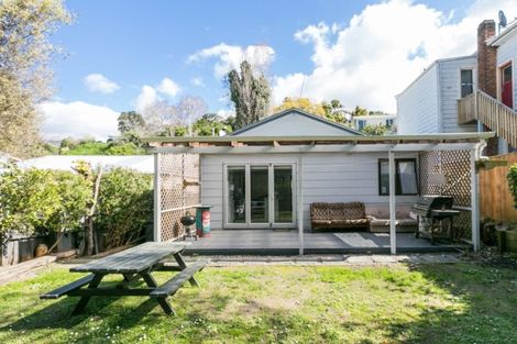 Photo of property in 61 Milton Road, Bluff Hill, Napier, 4110