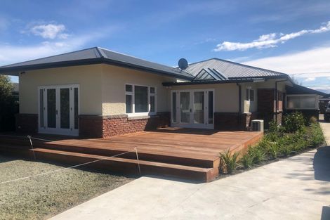 Photo of property in 26 Gamblins Road, Saint Martins, Christchurch, 8022