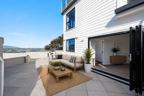 Photo of property in 4/25 Thane Road, Roseneath, Wellington, 6011