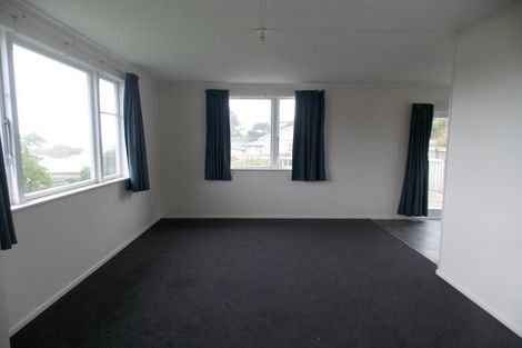 Photo of property in 130 Arahura Crescent, Waitangirua, Porirua, 5024
