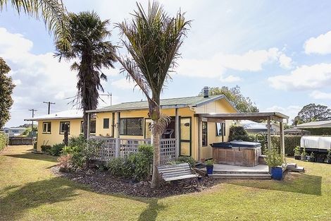 Photo of property in 2 Duncan Road, Awhitu, Waiuku, 2684