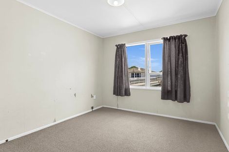 Photo of property in 12 Tasman Street, Havelock North, 4130