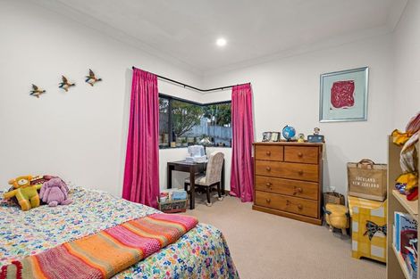 Photo of property in 241 Royal Road, Massey, Auckland, 0614