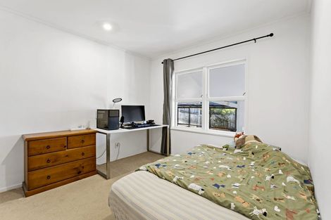 Photo of property in 29 Glamorgan Drive, Torbay, Auckland, 0630