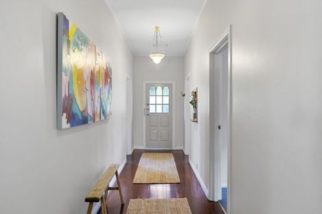 Photo of property in 56 Edinburgh Terrace, Berhampore, Wellington, 6023