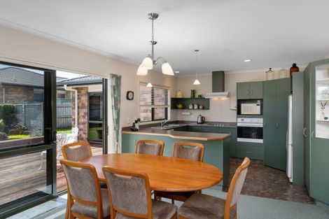 Photo of property in 10 Twickenham Close, Katikati, 3129