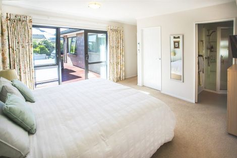 Photo of property in 73 Kotuku Drive, Paraparaumu Beach, Paraparaumu, 5032