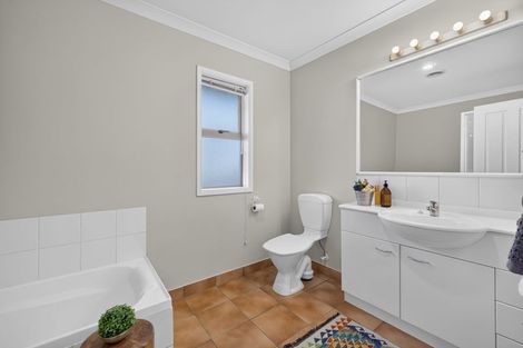 Photo of property in 43 Puhara Avenue, Parklands, Christchurch, 8083