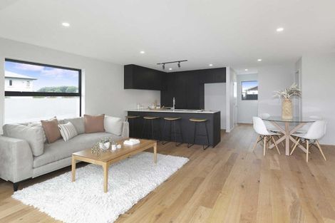 Photo of property in 1/117 Hills Road, Edgeware, Christchurch, 8013