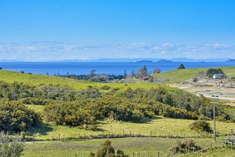 Photo of property in 124 Vaughans Road, Long Bay, Albany, 0792