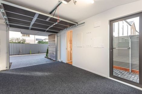Photo of property in 2/27 Springfield Road, St Albans, Christchurch, 8014