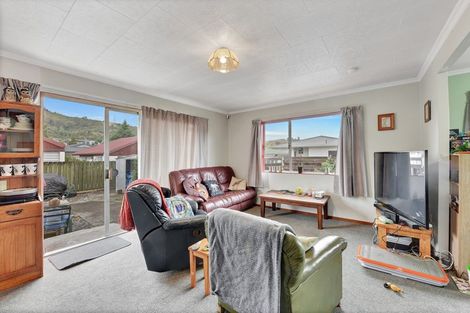 Photo of property in 2/8a Palm Avenue, Stoke, Nelson, 7011