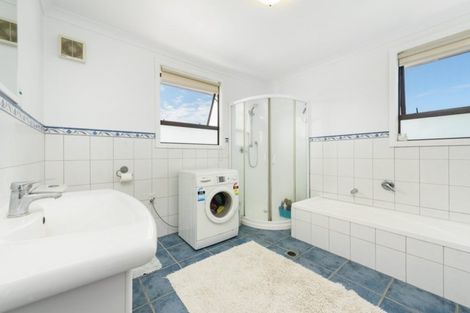Photo of property in 4 Moorea Place, Mount Maunganui, 3116
