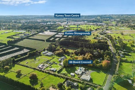 Photo of property in 88 Boord Crescent, Kumeu, 0891