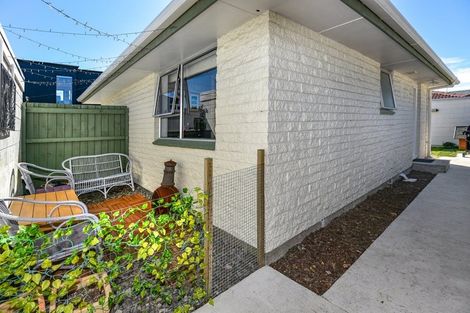 Photo of property in 4/161 Marine Parade, New Brighton, Christchurch, 8083