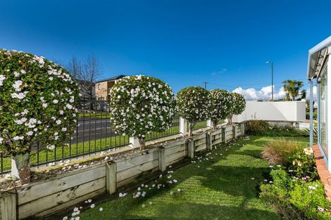 Photo of property in 36/169 Sturges Road, Henderson, Auckland, 0612