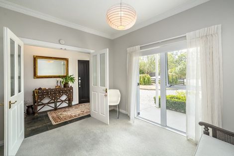 Photo of property in 56 Jellicoe Street, Greytown, 5712