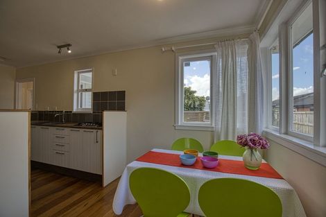 Photo of property in 1/19 Martin Road, Manurewa, Auckland, 2102