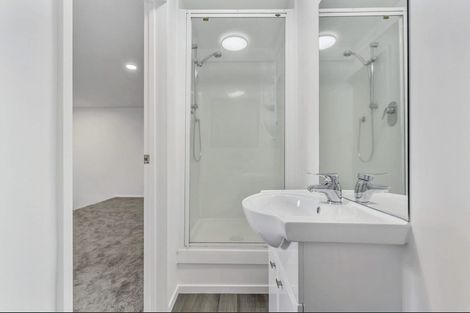 Photo of property in 20a Roseberry Avenue, Birkenhead, Auckland, 0626