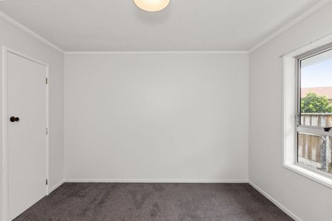 Photo of property in 11 Trigg Crescent, Taradale, Napier, 4112