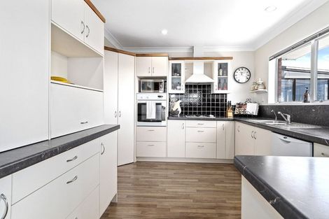 Photo of property in 42 Whitaker Street, Otumoetai, Tauranga, 3110