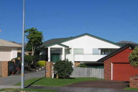 Photo of property in 31 Currell Way, Somerville, Auckland, 2014