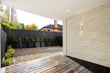 Photo of property in 2/2 Woodstock Road, Fairfield, Hamilton, 3214