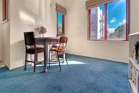 Photo of property in 7b Austin Street, Mount Victoria, Wellington, 6011