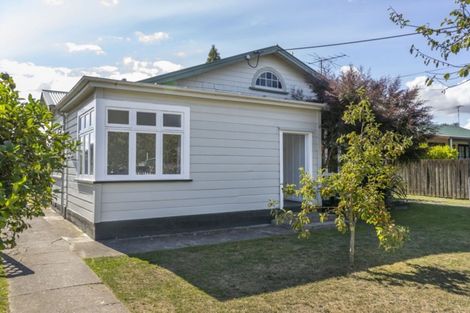 Photo of property in 59 Dublin Street, Martinborough, 5711