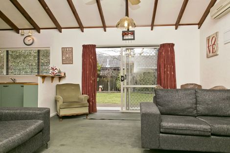 Photo of property in 1/6 Kereru Street, Two Mile Bay, Taupo, 3330