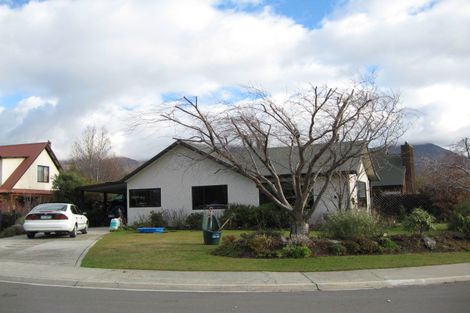 Photo of property in 14 Cherry Court, Wanaka, 9305