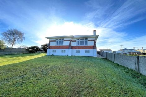 Photo of property in 38 Lowestoft Street, Balclutha, 9230