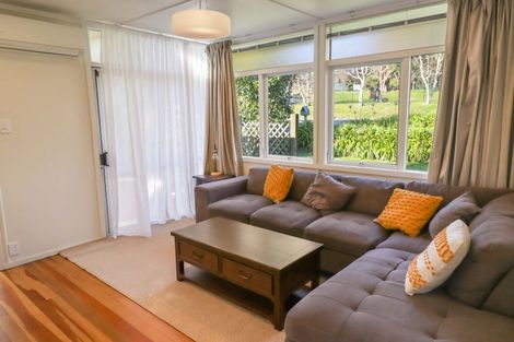 Photo of property in 5 Aorangi Road, Paraparaumu, 5032