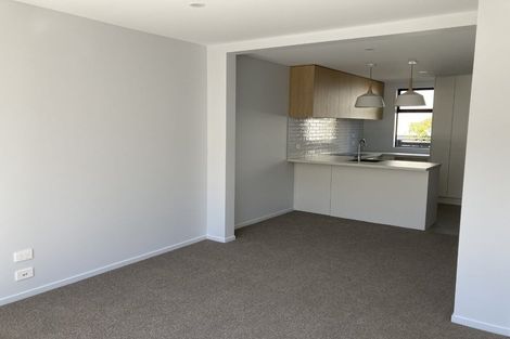 Photo of property in 5/10 New Brighton Road, Shirley, Christchurch, 8061
