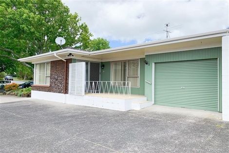 Photo of property in 1/32 Matuhi Rise, Henderson, Auckland, 0612