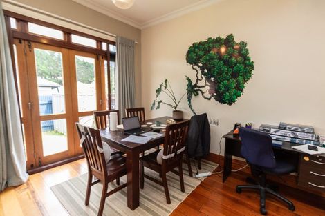 Photo of property in 556 Adelaide Road, Berhampore, Wellington, 6023