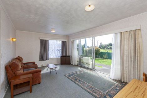 Photo of property in 170 Arawhata Road, Paraparaumu, 5032