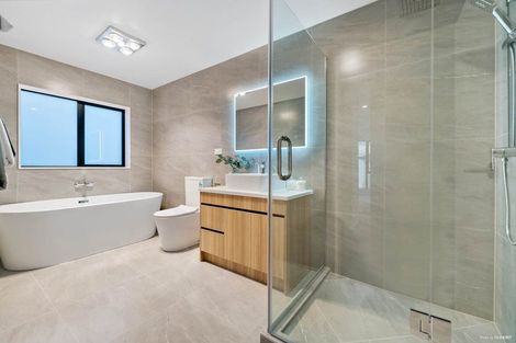 Photo of property in 44 Dungloe Avenue, Flat Bush, Auckland, 2019