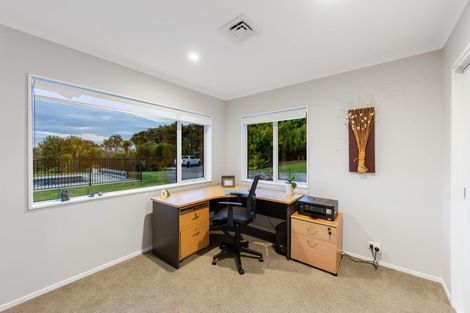 Photo of property in 343 Glenvar Road, Long Bay, Auckland, 0630