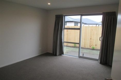 Photo of property in 5 Perendale Street, Belfast, Christchurch, 8051