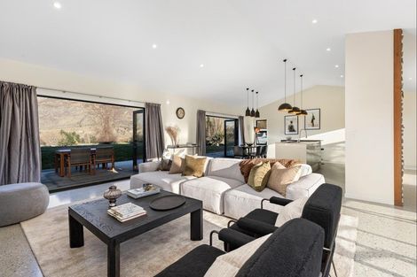 Photo of property in 50 Judge And Jury Drive, Lake Hayes, Queenstown, 9304