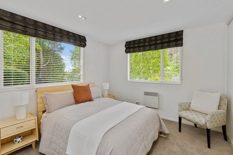 Photo of property in 15 Fineran Lane, Cashmere, Christchurch, 8022