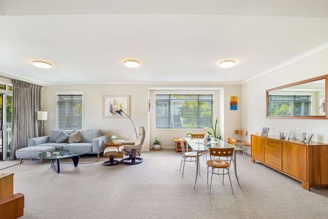 Photo of property in 72 Landmark Terrace, Orewa, 0931