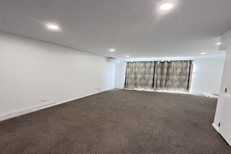 Photo of property in 9 Raupeti Lane, Henderson, Auckland, 0612