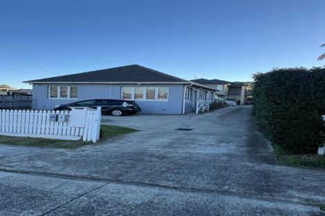 Photo of property in 9 Waterview Road, Favona, Auckland, 2024